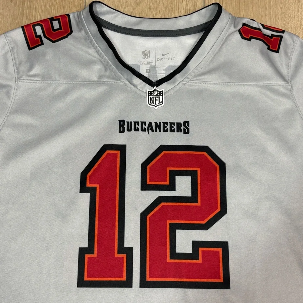 Nike NFL Tom Brady Tampa Bay Buccaneers Jersey Gray Mens XL 12 Dri-FIT
